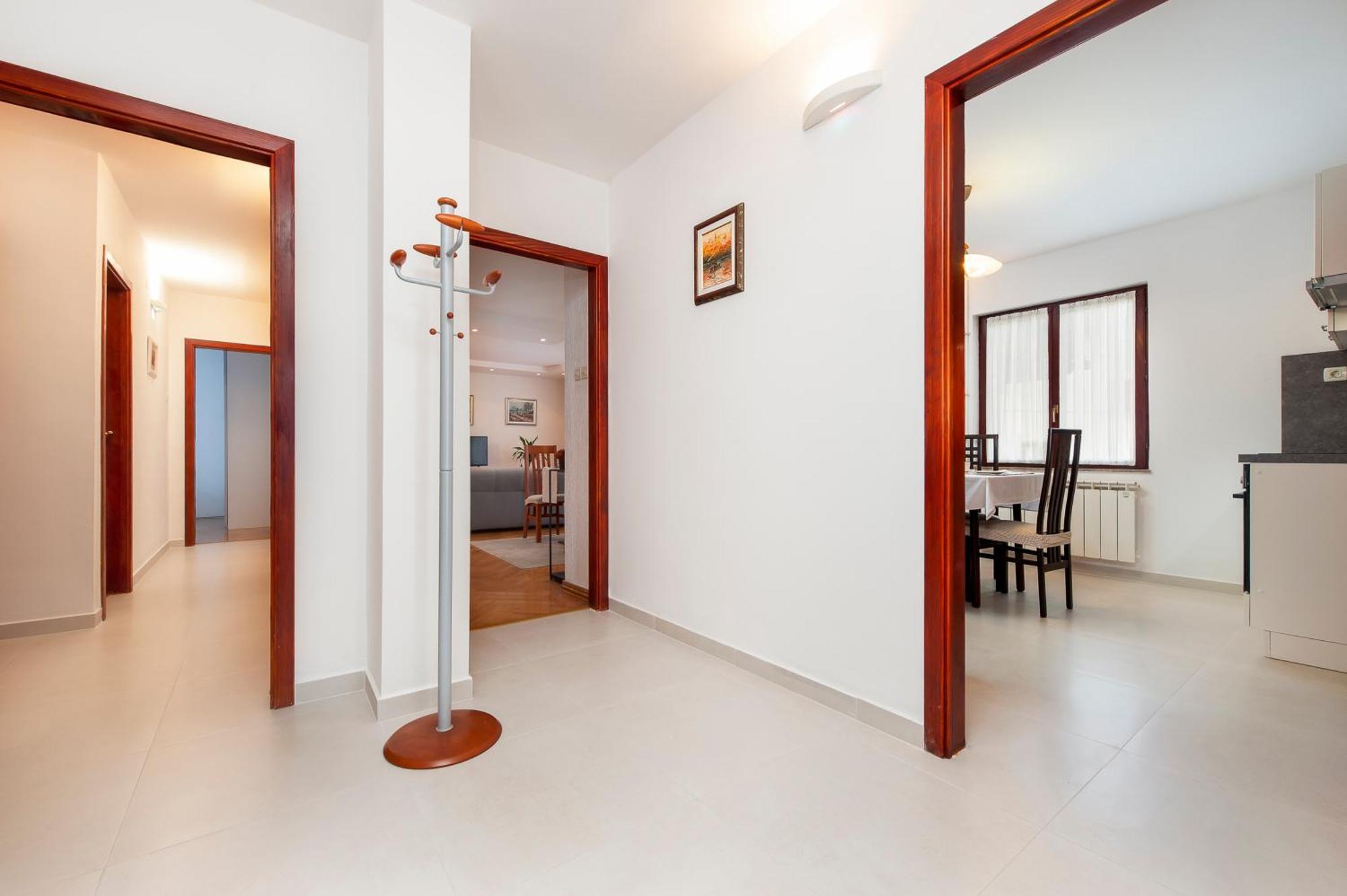 Apartments Carmelo ロヴィニ エクステリア 写真