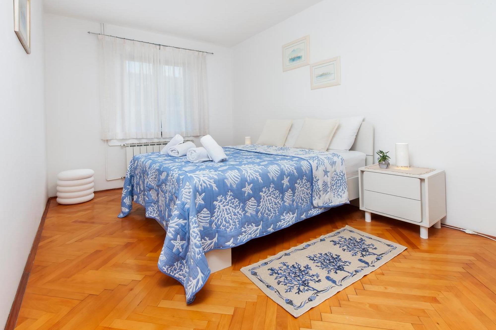 Apartments Carmelo ロヴィニ エクステリア 写真