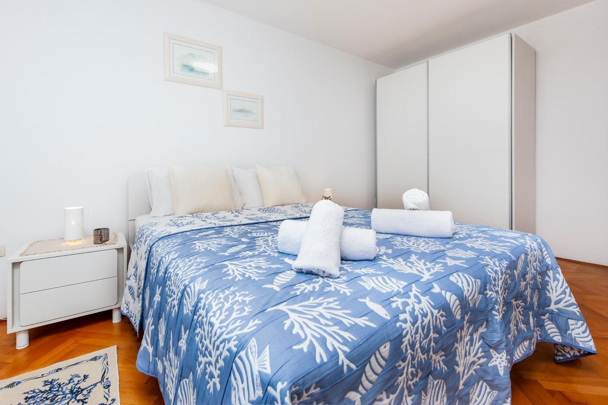 Apartments Carmelo ロヴィニ エクステリア 写真